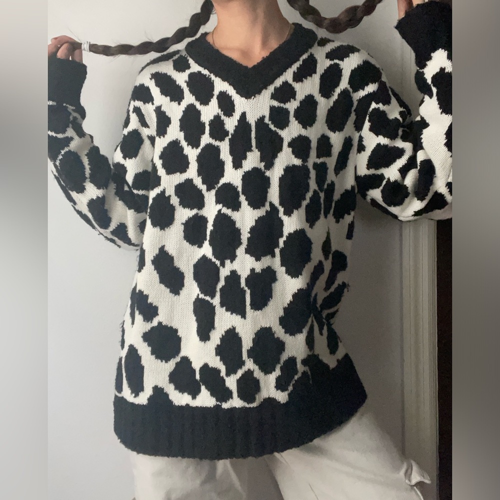 90’s vintage Liz sport cow / leopard sweater